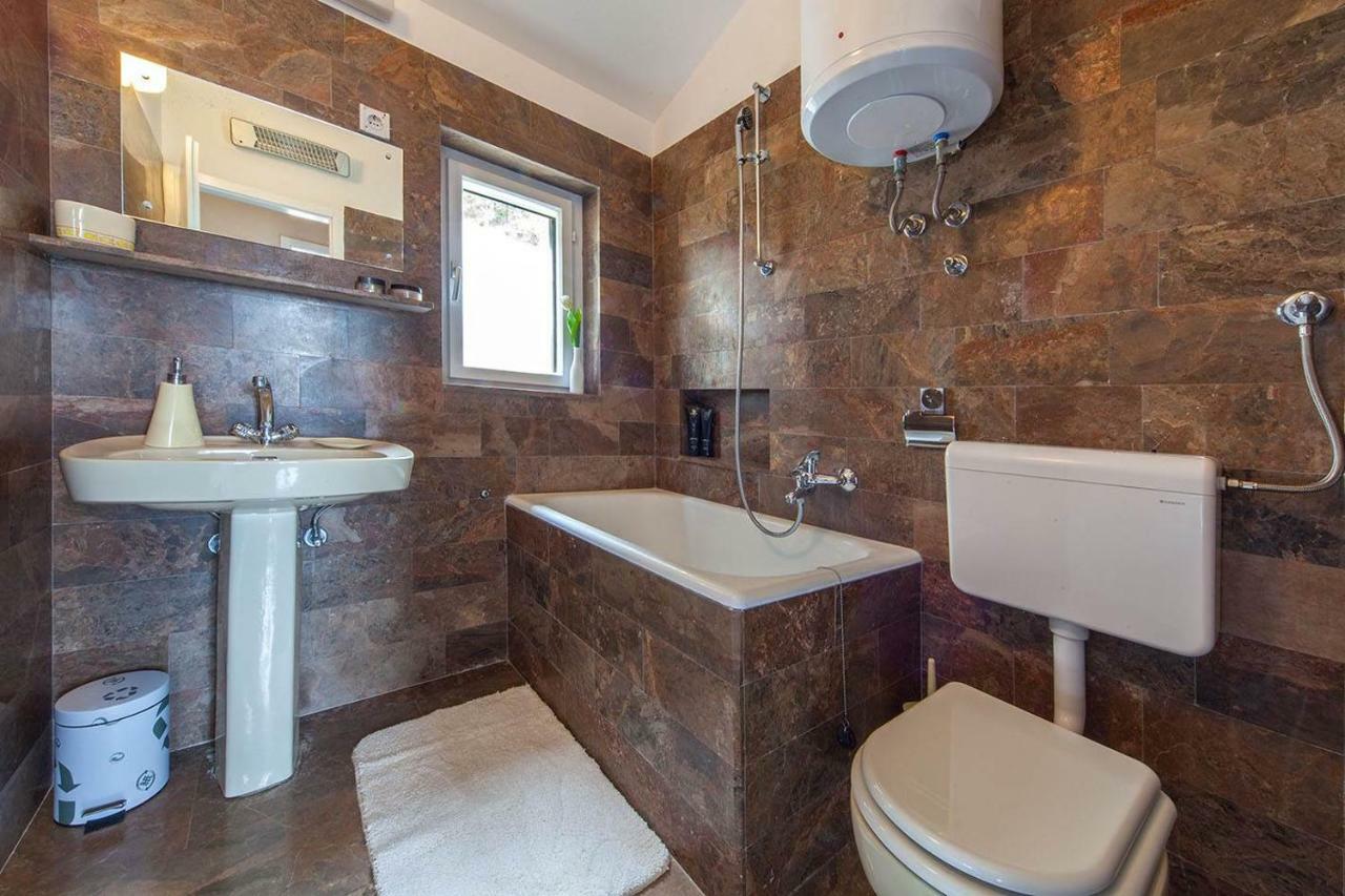 Villa Skalinada, 8 Persons, Private Pool, Baška Voda Kültér fotó